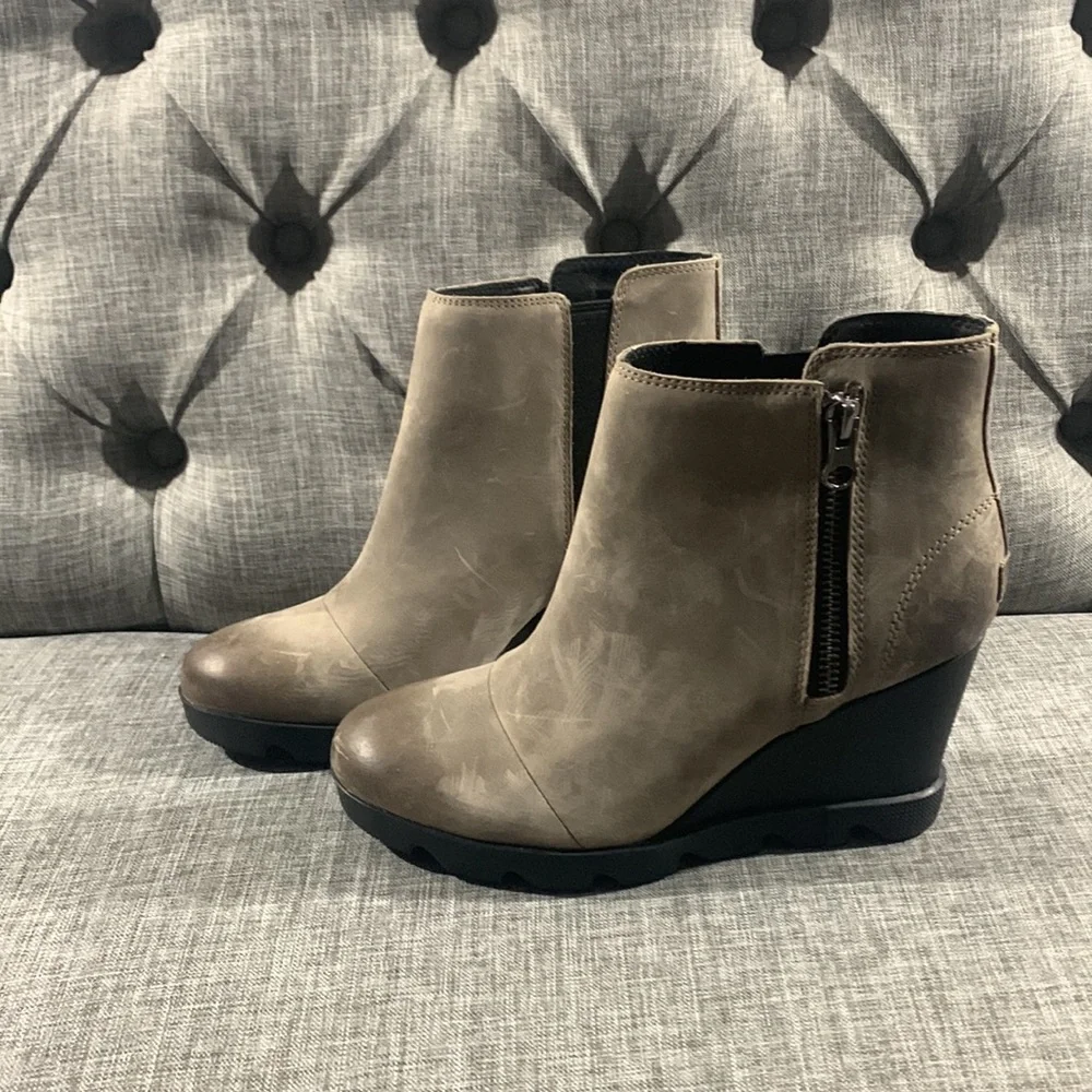 Sorel Bootie - Picture 3 of 6